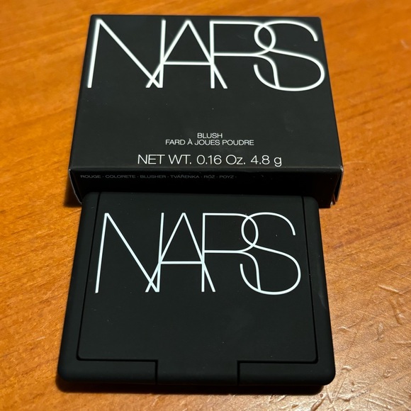 NARS Blush Amour - Picture 3 of 16